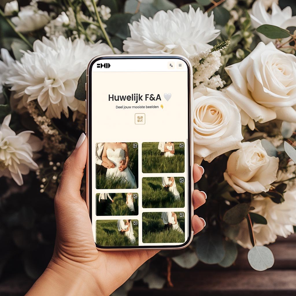 QR-code gallery of EXID with wedding pictures and videos